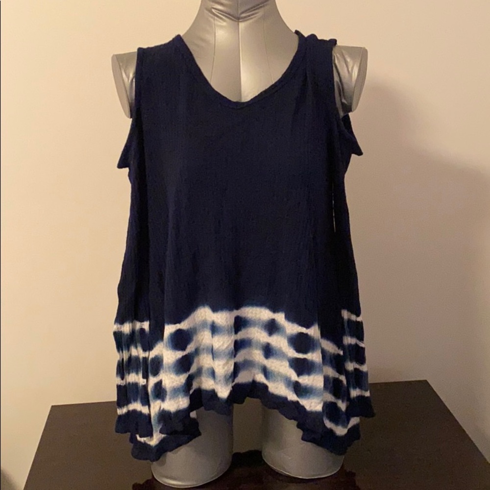 cold shoulder waffle tie dye shirt S